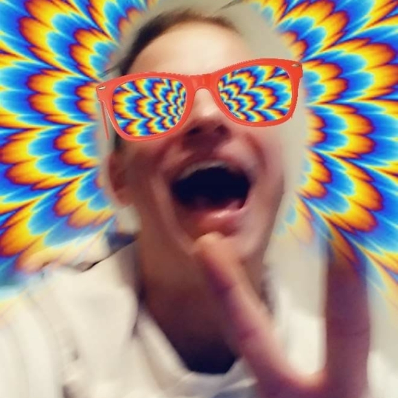 Meet your Posher, Mr right now - Picture 5 of 5